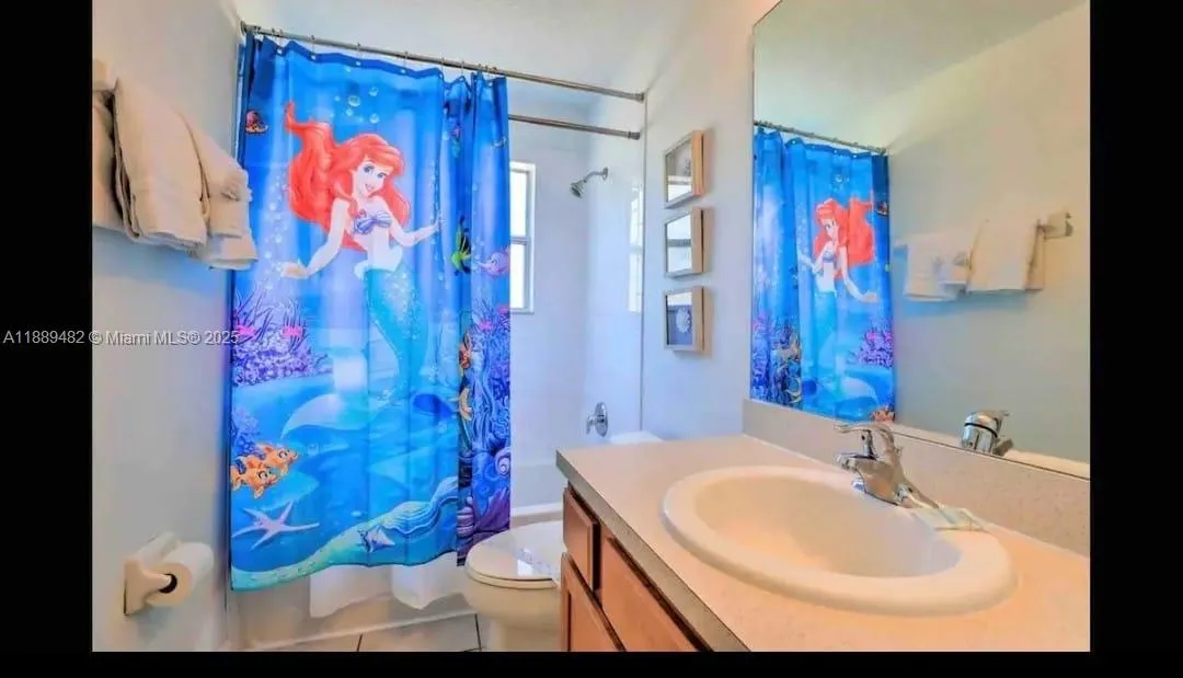 8520 SUNRISE KEY DR, Kissimmee FL 34747