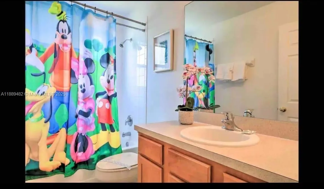 8520 SUNRISE KEY DR, Kissimmee FL 34747