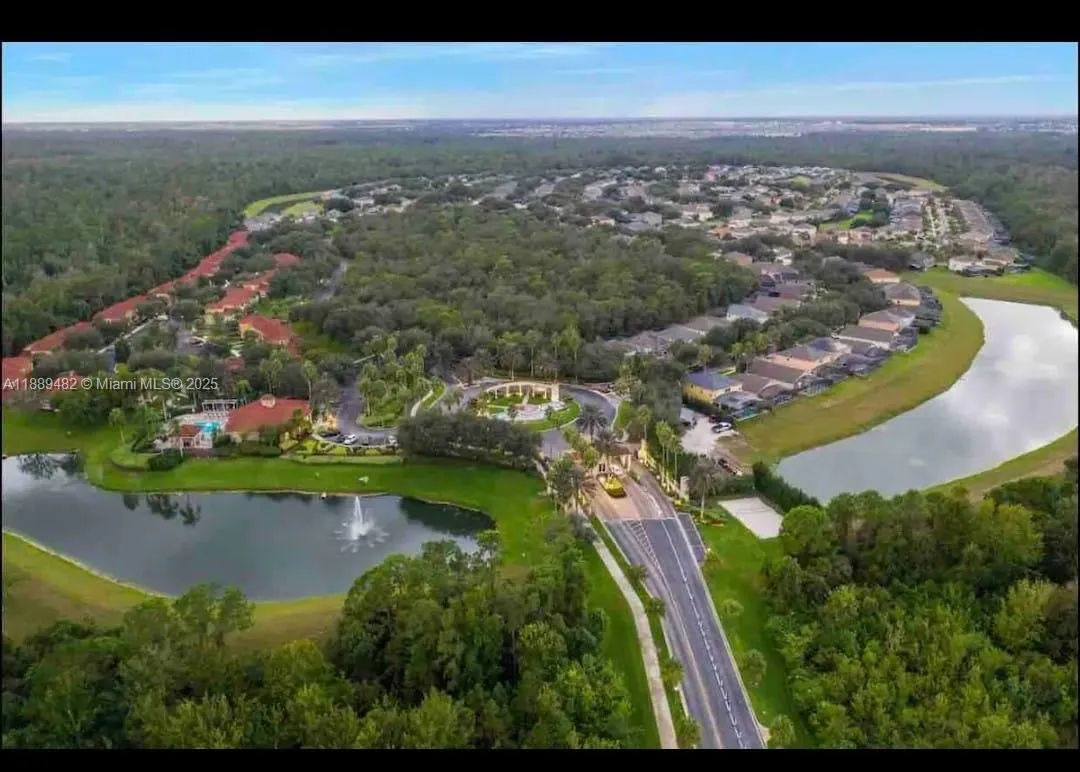 8520 SUNRISE KEY DR, Kissimmee FL 34747