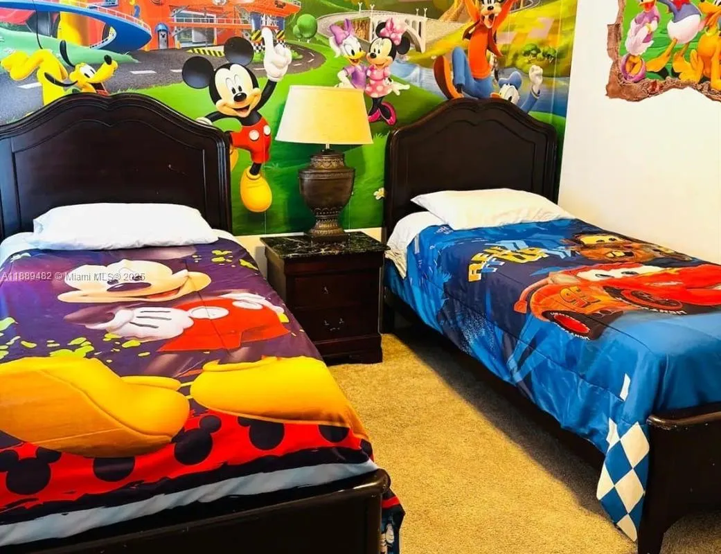 8520 SUNRISE KEY DR, Kissimmee FL 34747