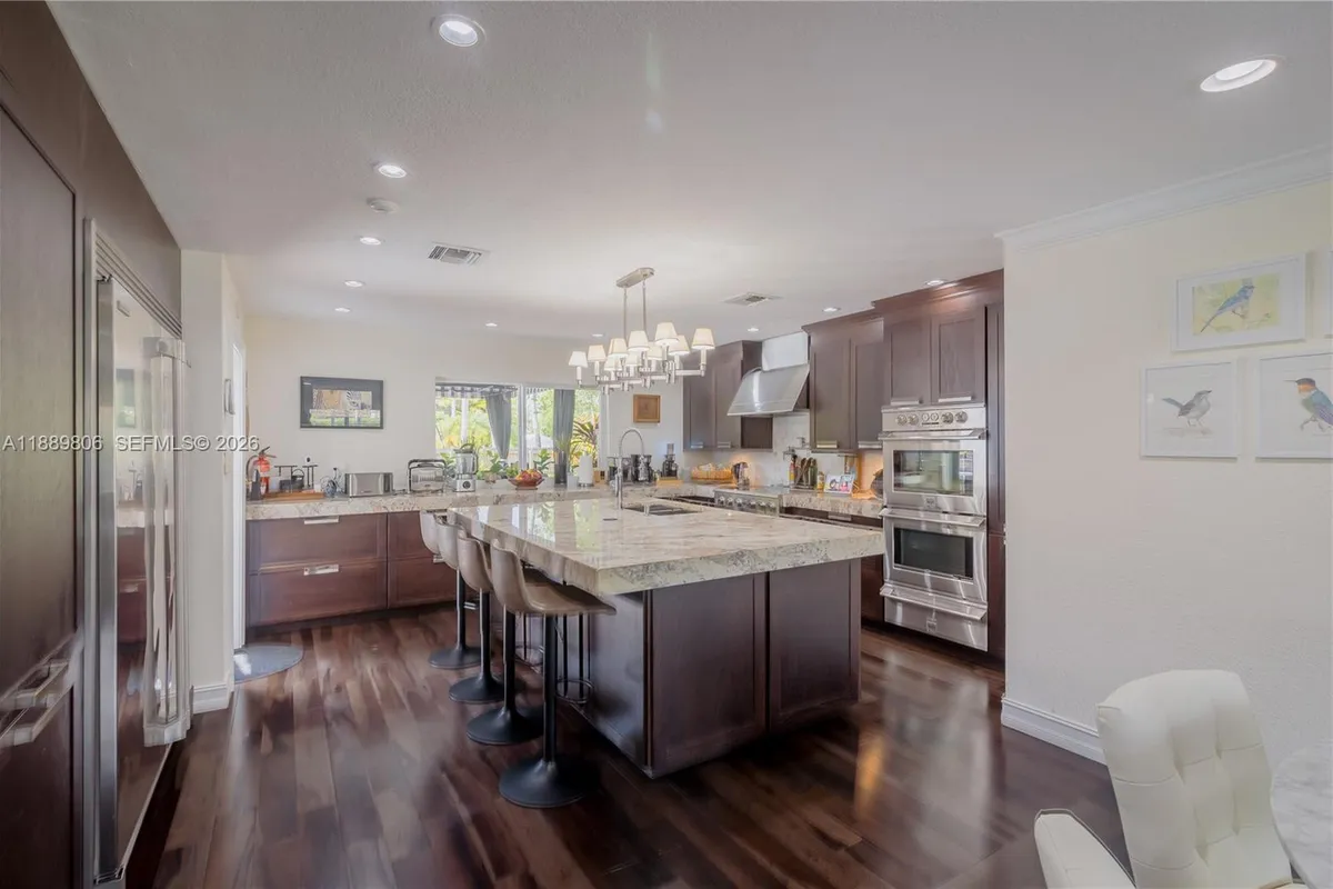 8500 SW 70th St, Miami FL 33143