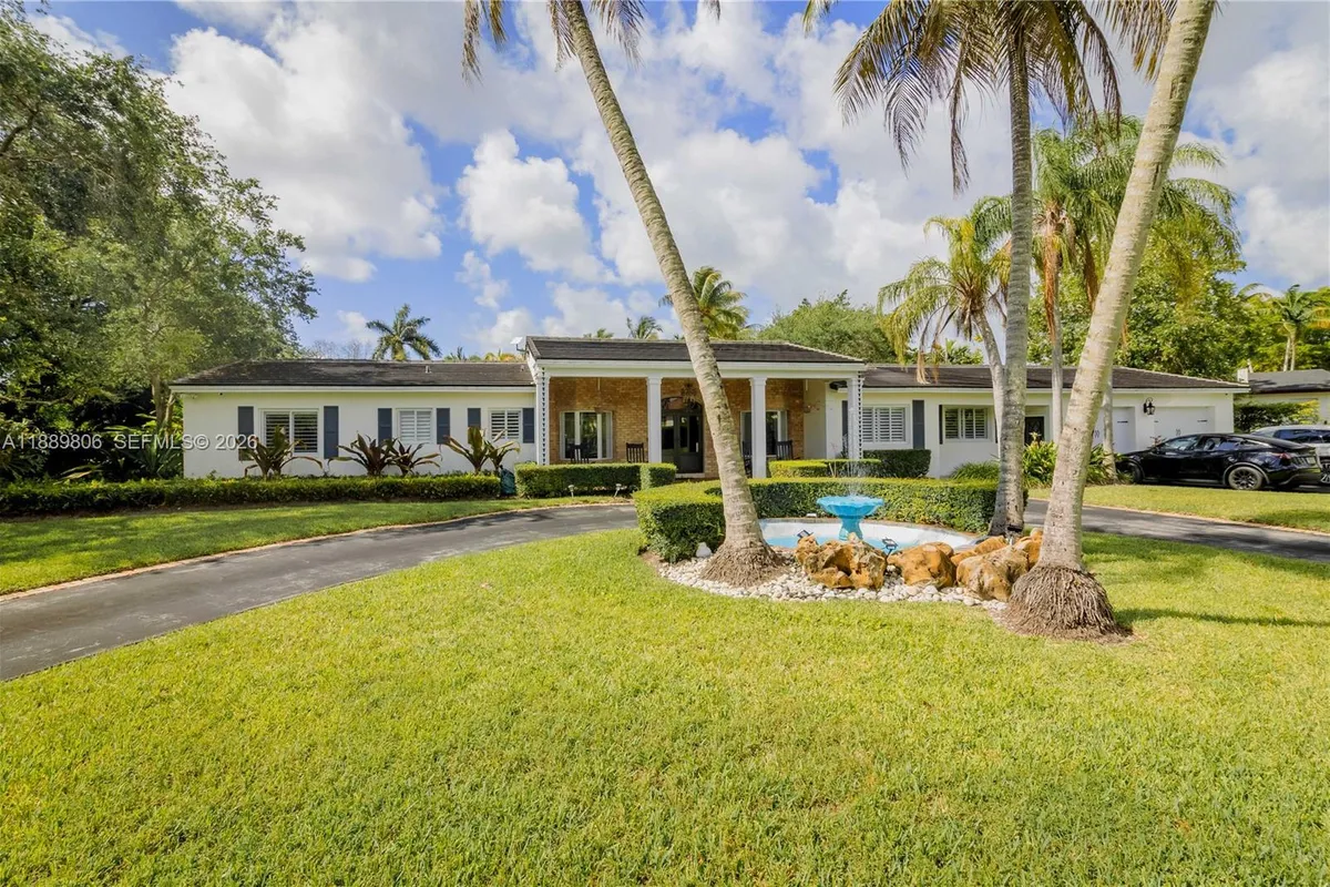 8500 SW 70th St, Miami FL 33143