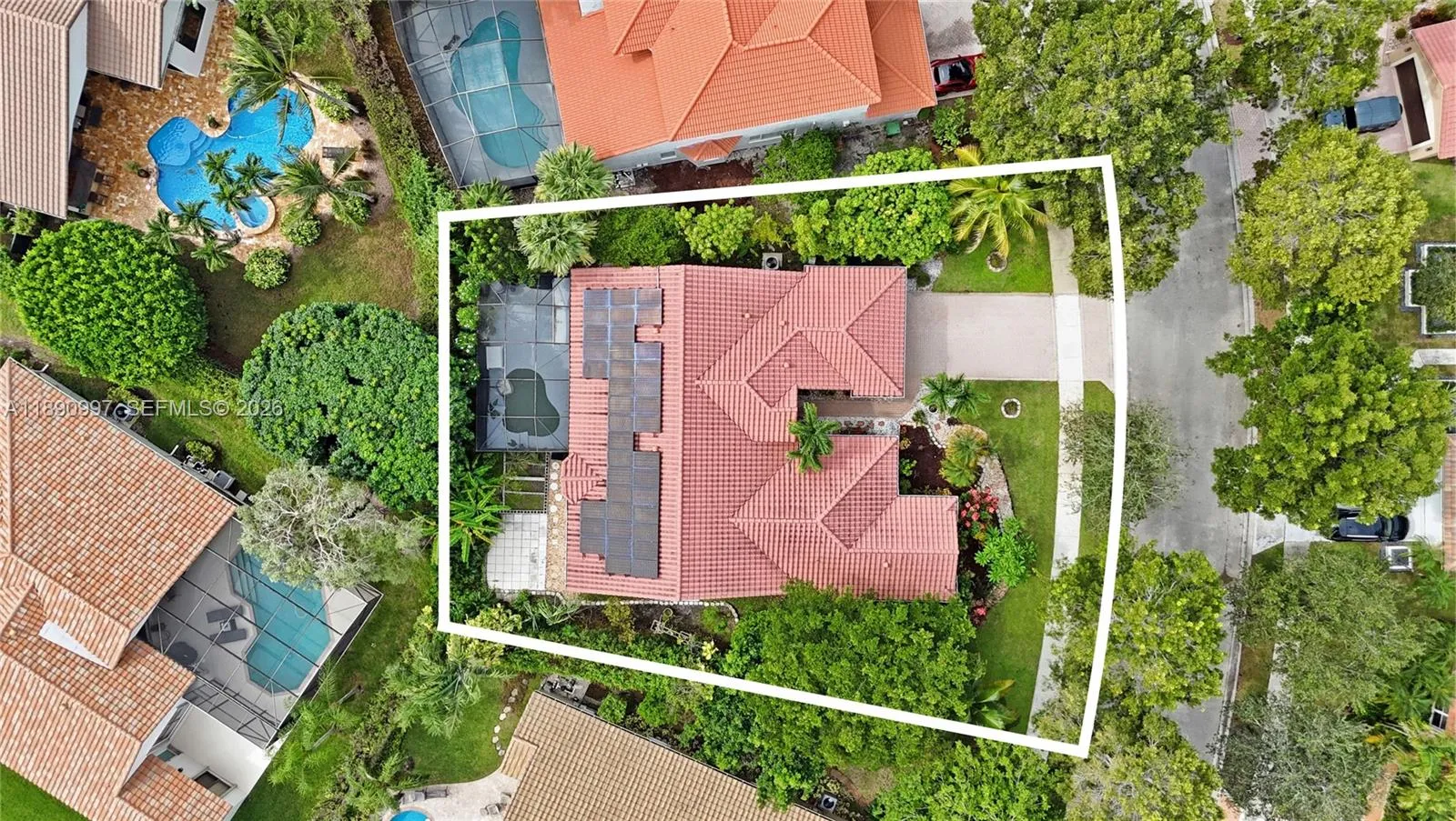 523 Stonemont Dr, Weston FL 33326