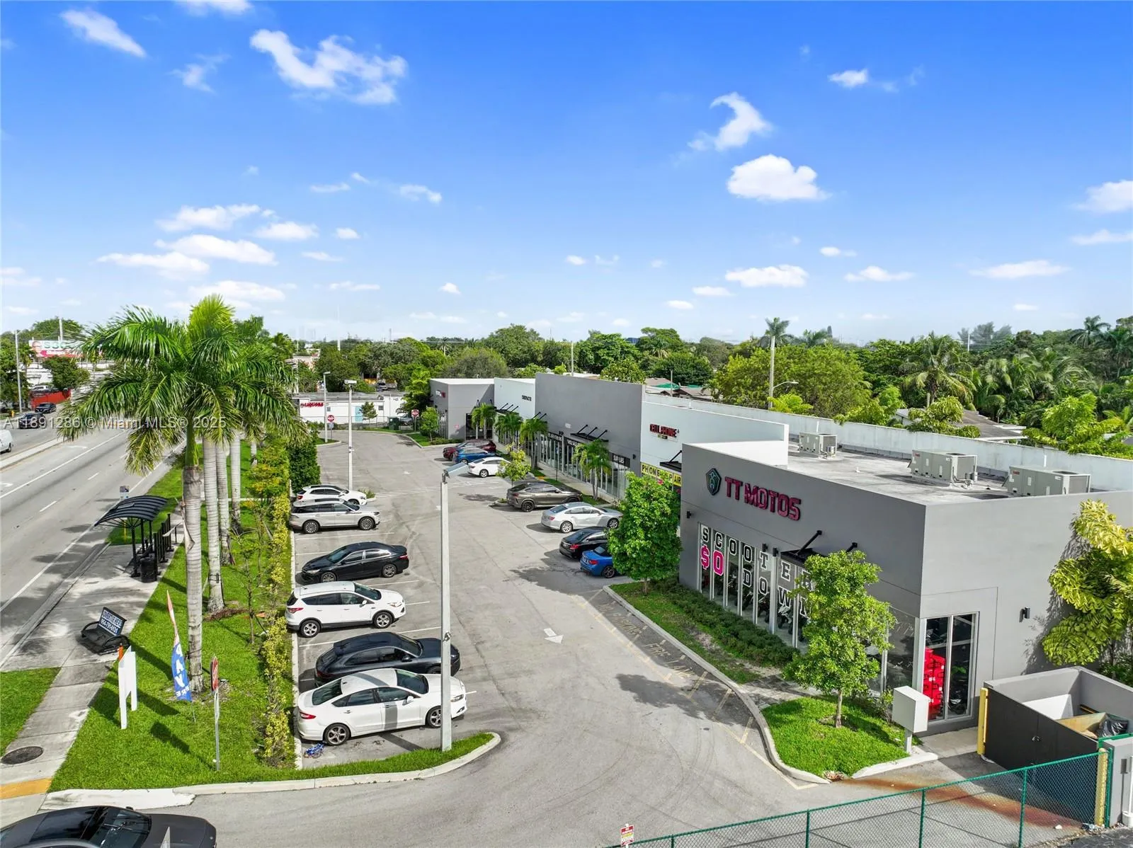 4250 W Hallandale Beach Blvd, Pembroke Park FL 33023