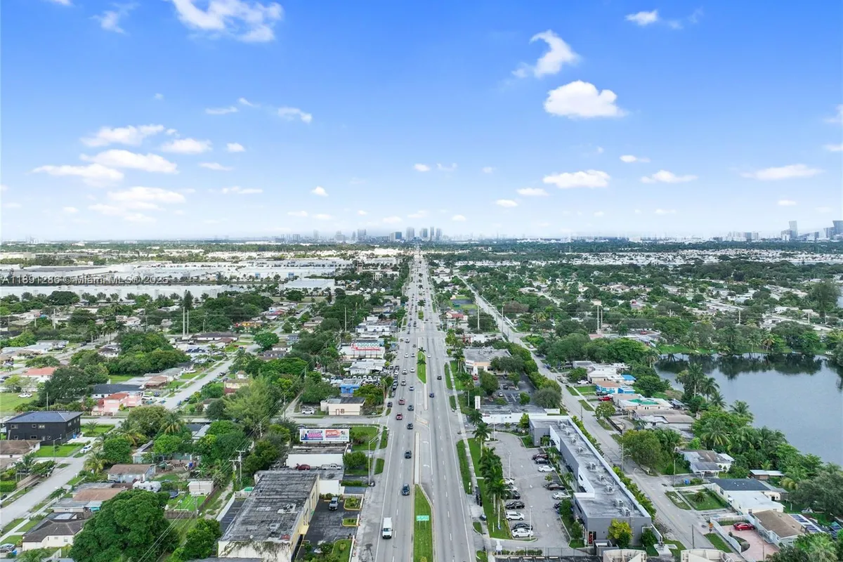 4250 W Hallandale Beach Blvd, Pembroke Park FL 33023