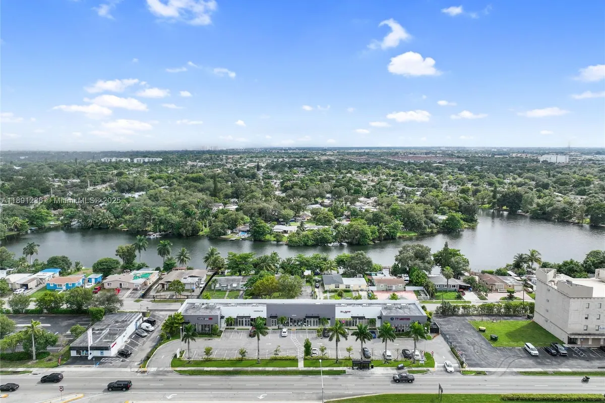 4250 W Hallandale Beach Blvd, Pembroke Park FL 33023