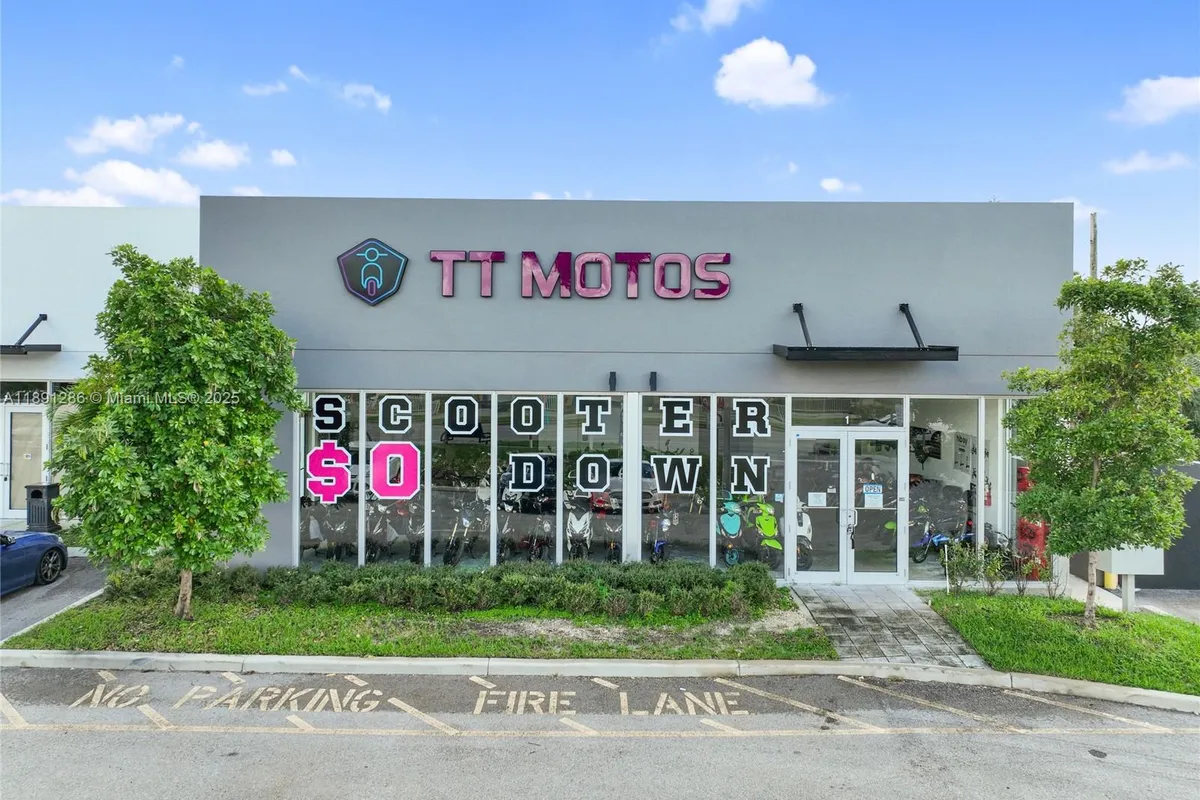 4250 W Hallandale Beach Blvd, Pembroke Park FL 33023