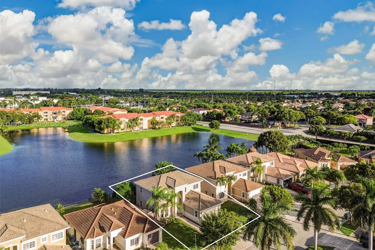 21071 SW 88th Ct, Cutler Bay FL 33189