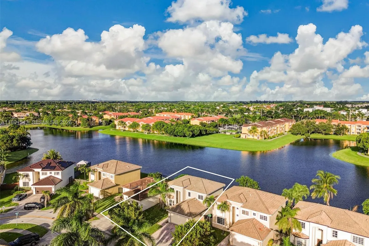 21071 SW 88th Ct, Cutler Bay FL 33189