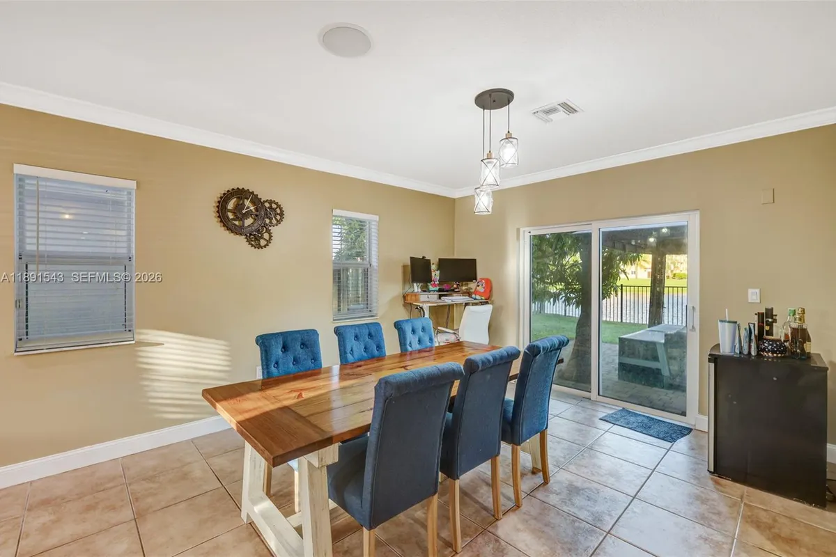 21071 SW 88th Ct, Cutler Bay FL 33189