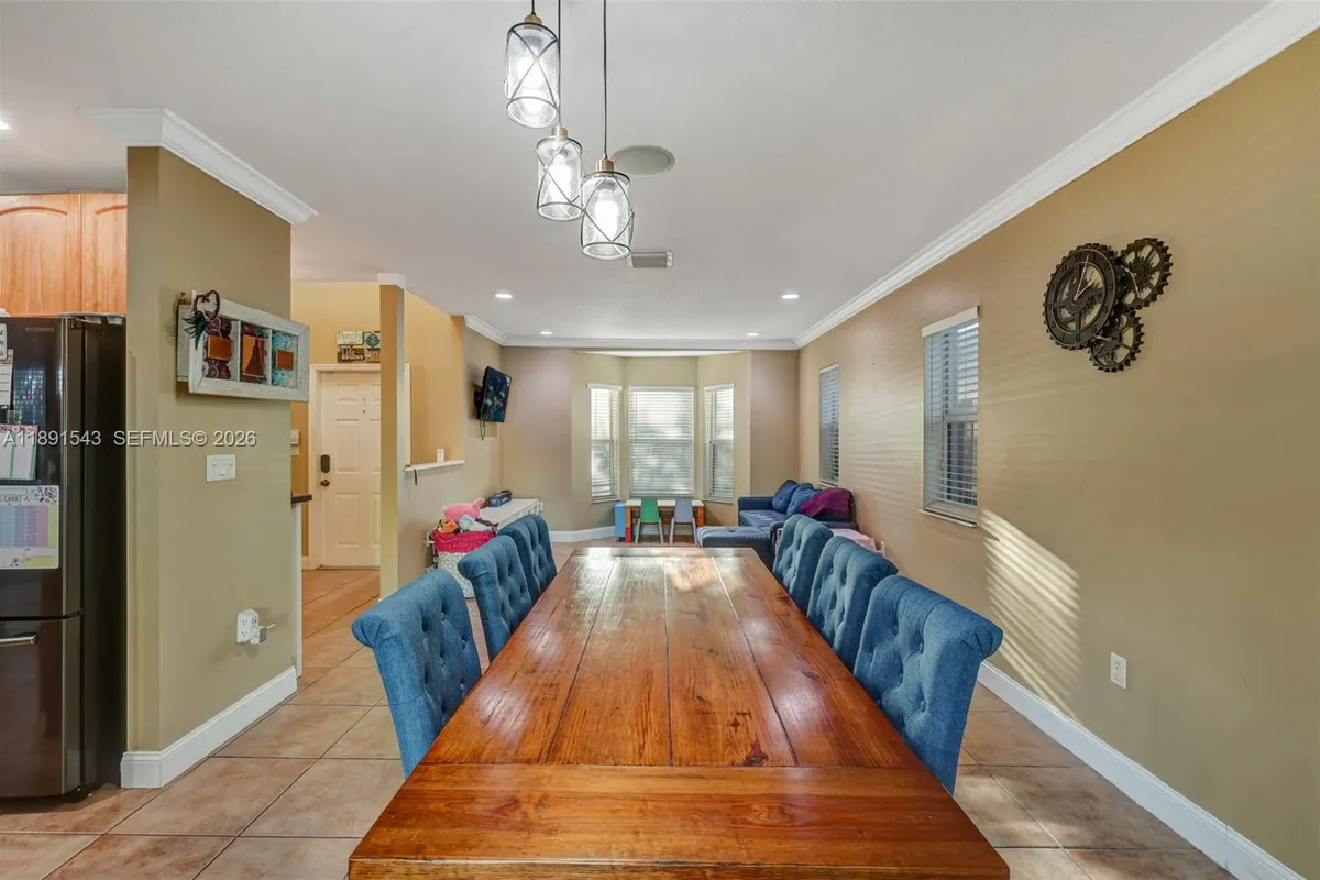 21071 SW 88th Ct, Cutler Bay FL 33189