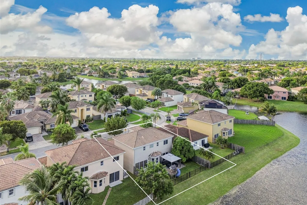 21071 SW 88th Ct, Cutler Bay FL 33189