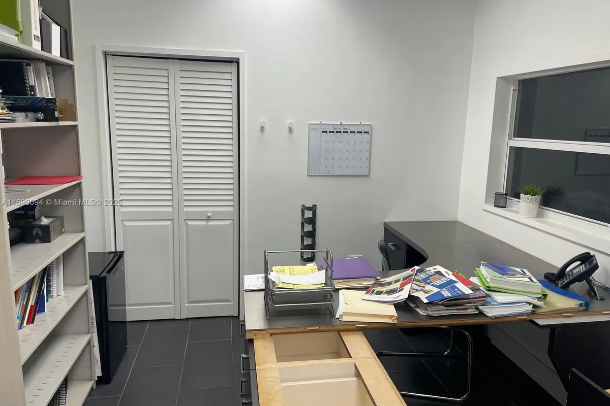 10820 NW 138th St # C, Hialeah Gardens FL 33018