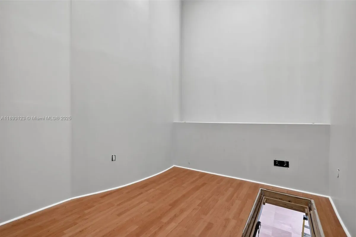 7837 SW 117th St, Pinecrest FL 33156