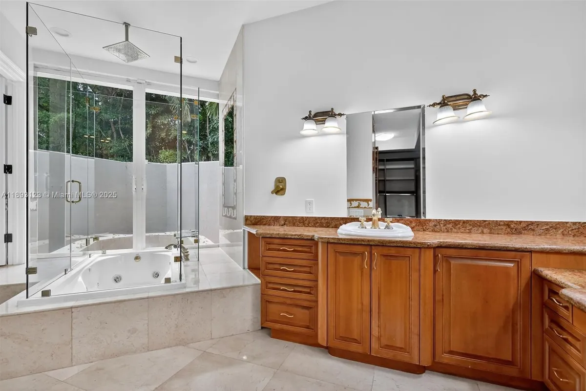 7837 SW 117th St, Pinecrest FL 33156