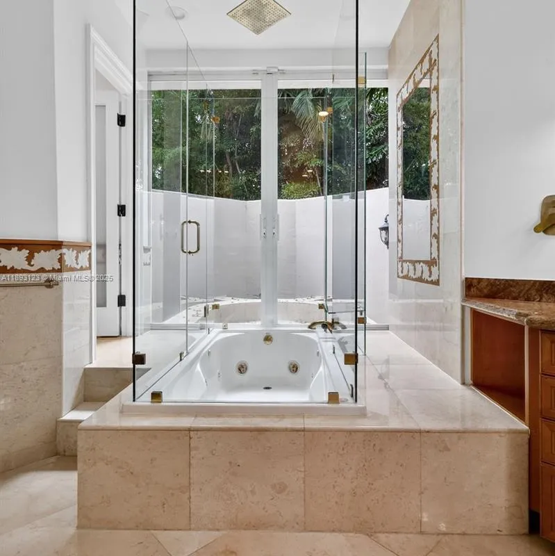 7837 SW 117th St, Pinecrest FL 33156