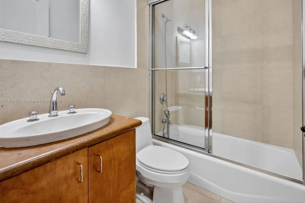 7837 SW 117th St, Pinecrest FL 33156