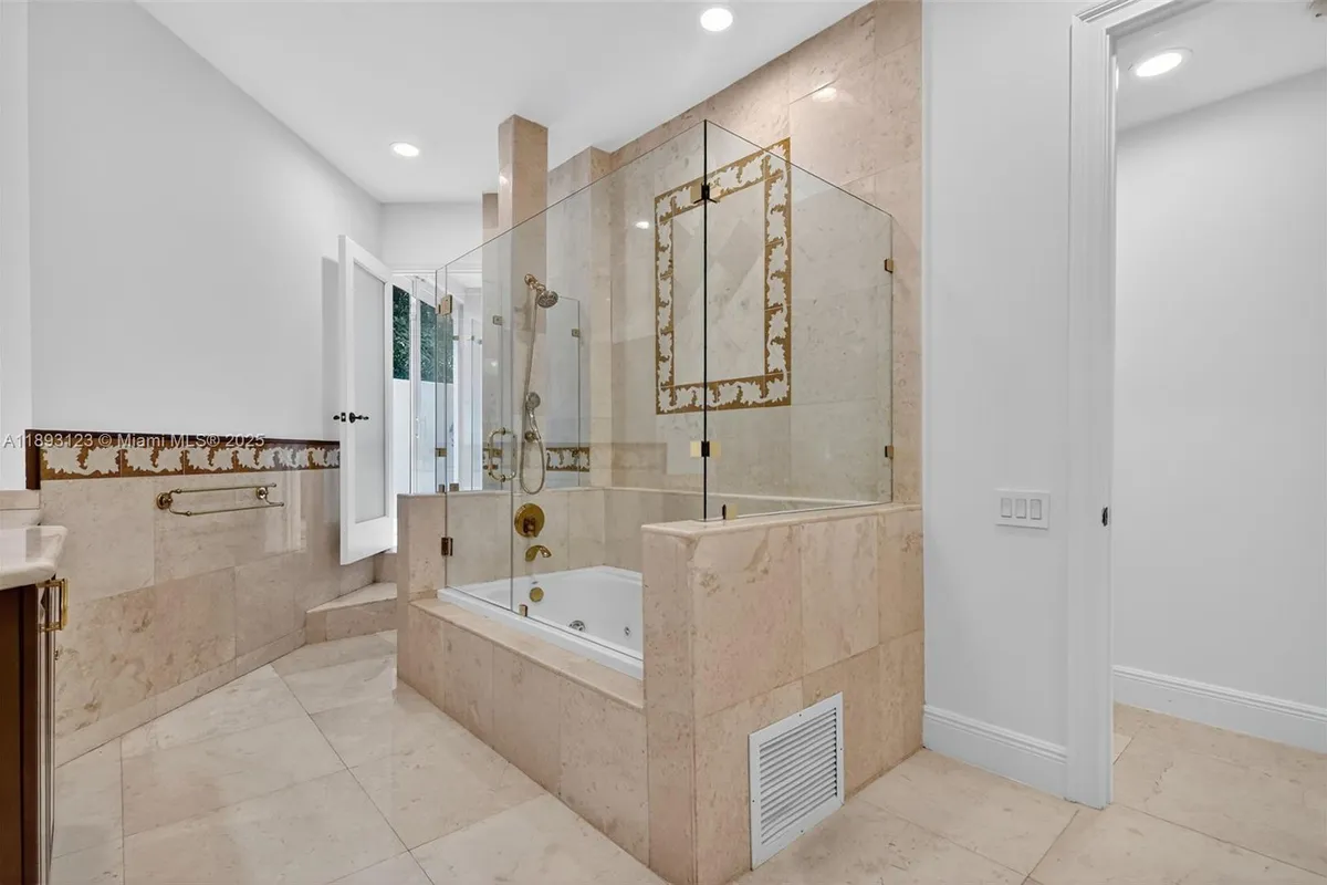 7837 SW 117th St, Pinecrest FL 33156