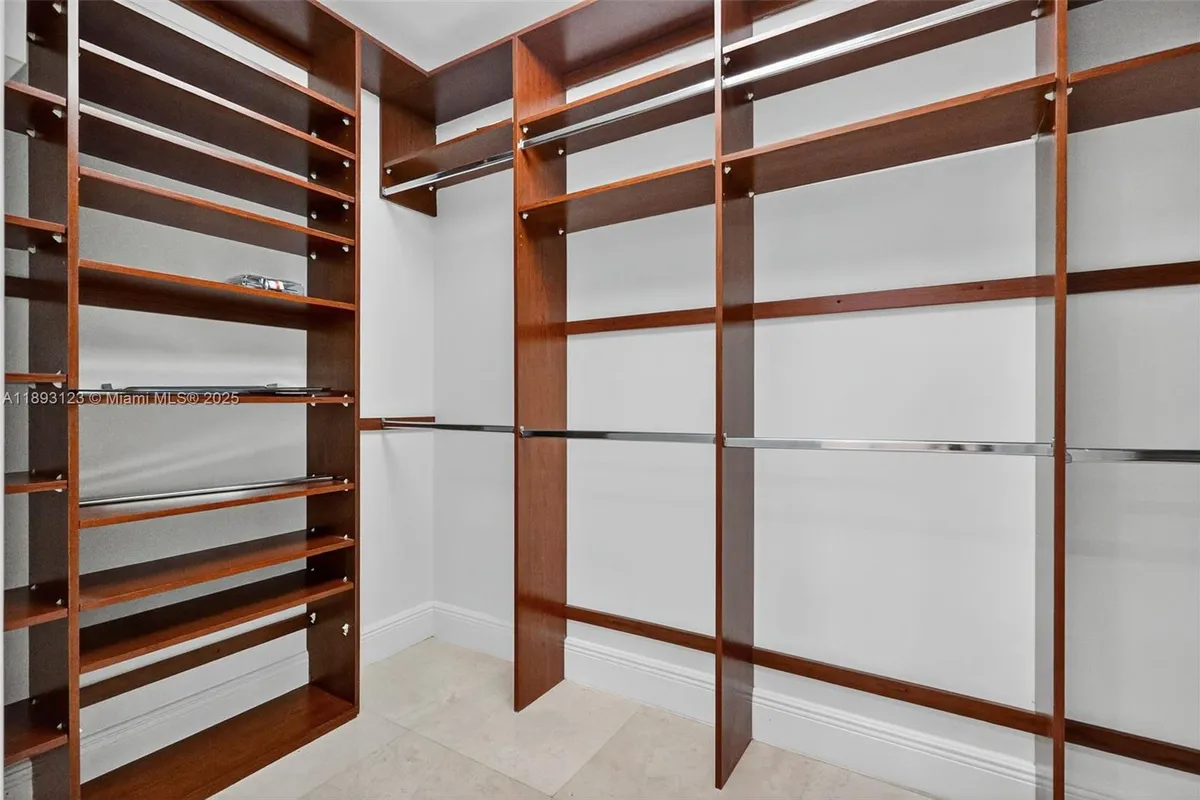 7837 SW 117th St, Pinecrest FL 33156