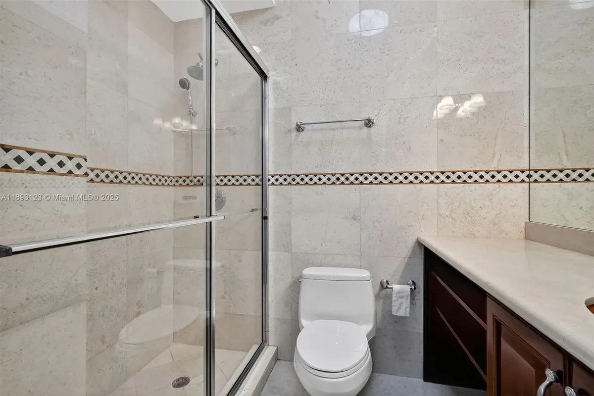 7837 SW 117th St, Pinecrest FL 33156