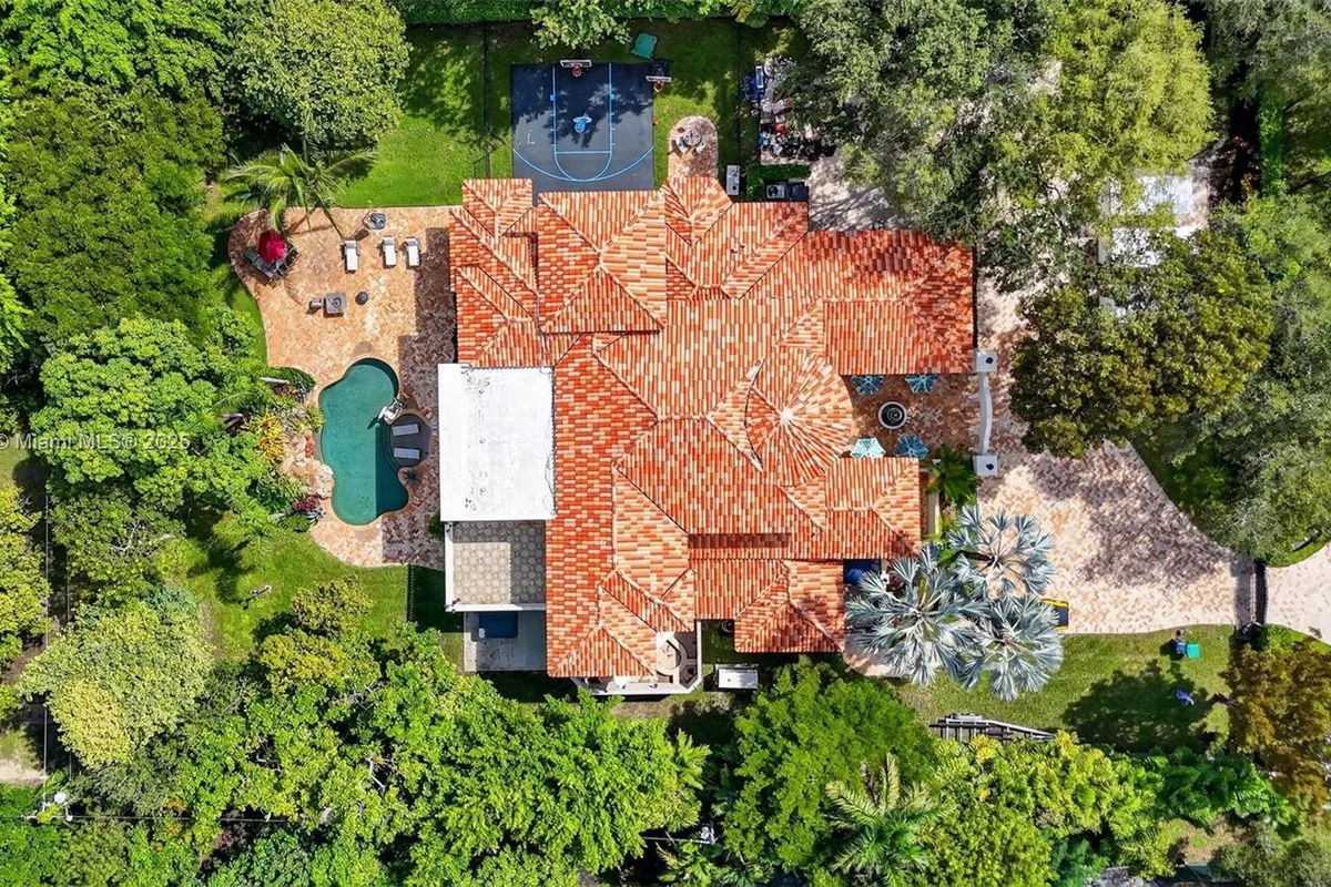 7837 SW 117th St, Pinecrest FL 33156