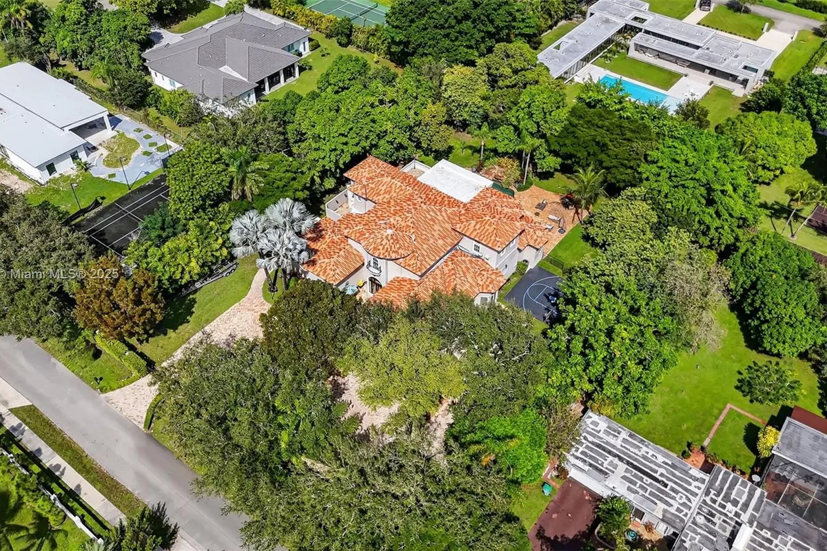 7837 SW 117th St, Pinecrest FL 33156