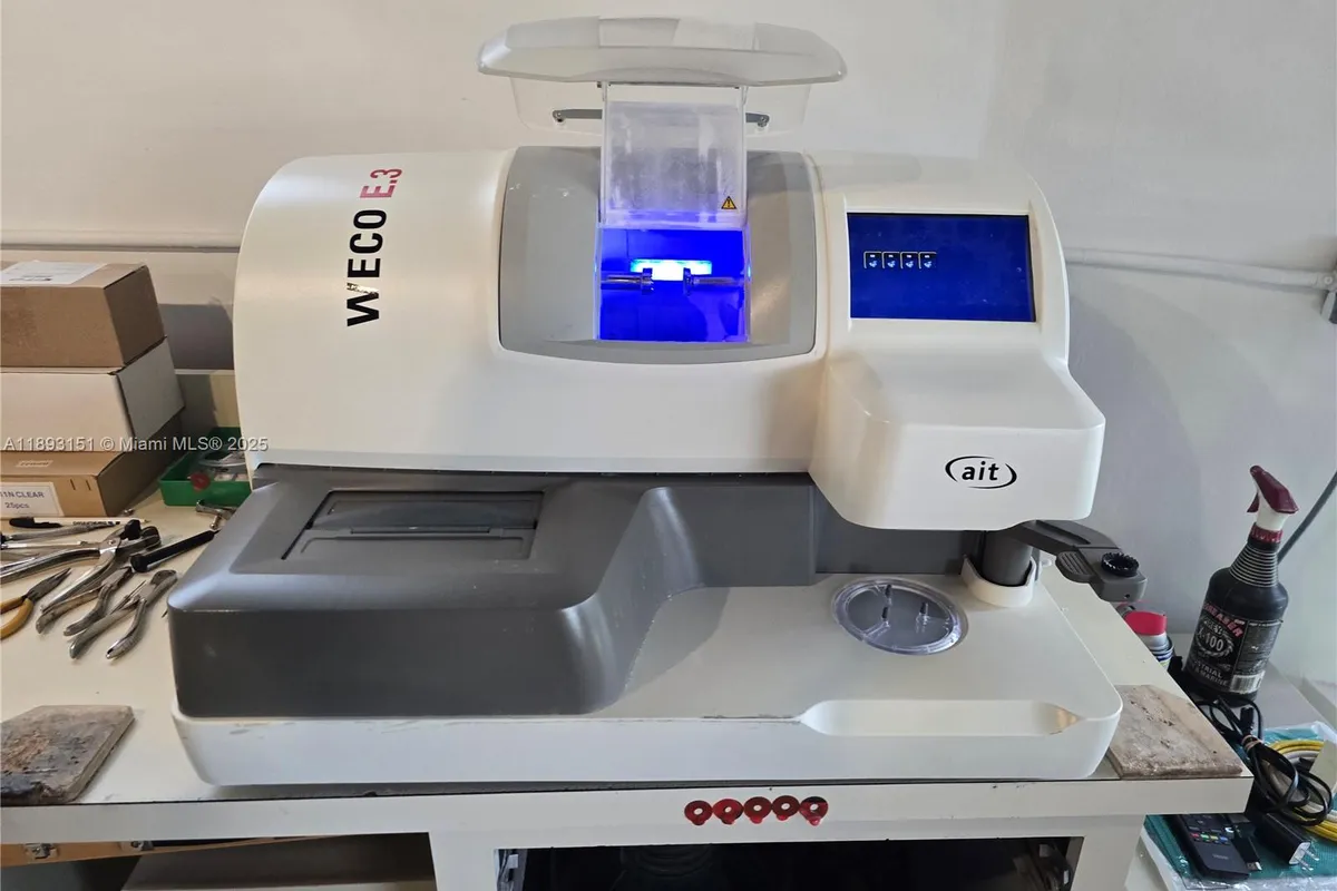 2100 Coral Way, Coral Gables FL 33145