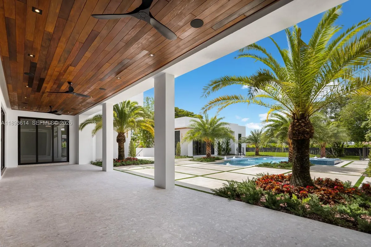 9900 SW 125th Ave, Miami FL 33186