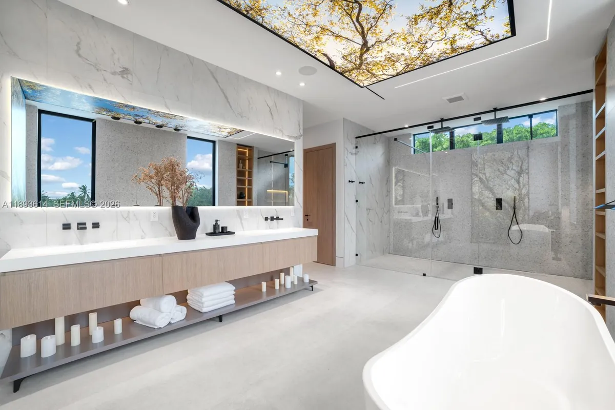 9900 SW 125th Ave, Miami FL 33186