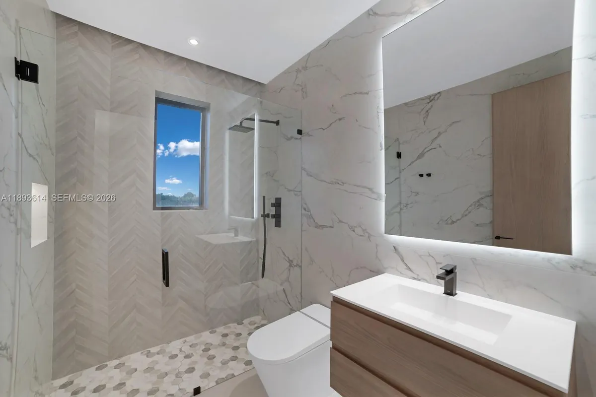 9900 SW 125th Ave, Miami FL 33186