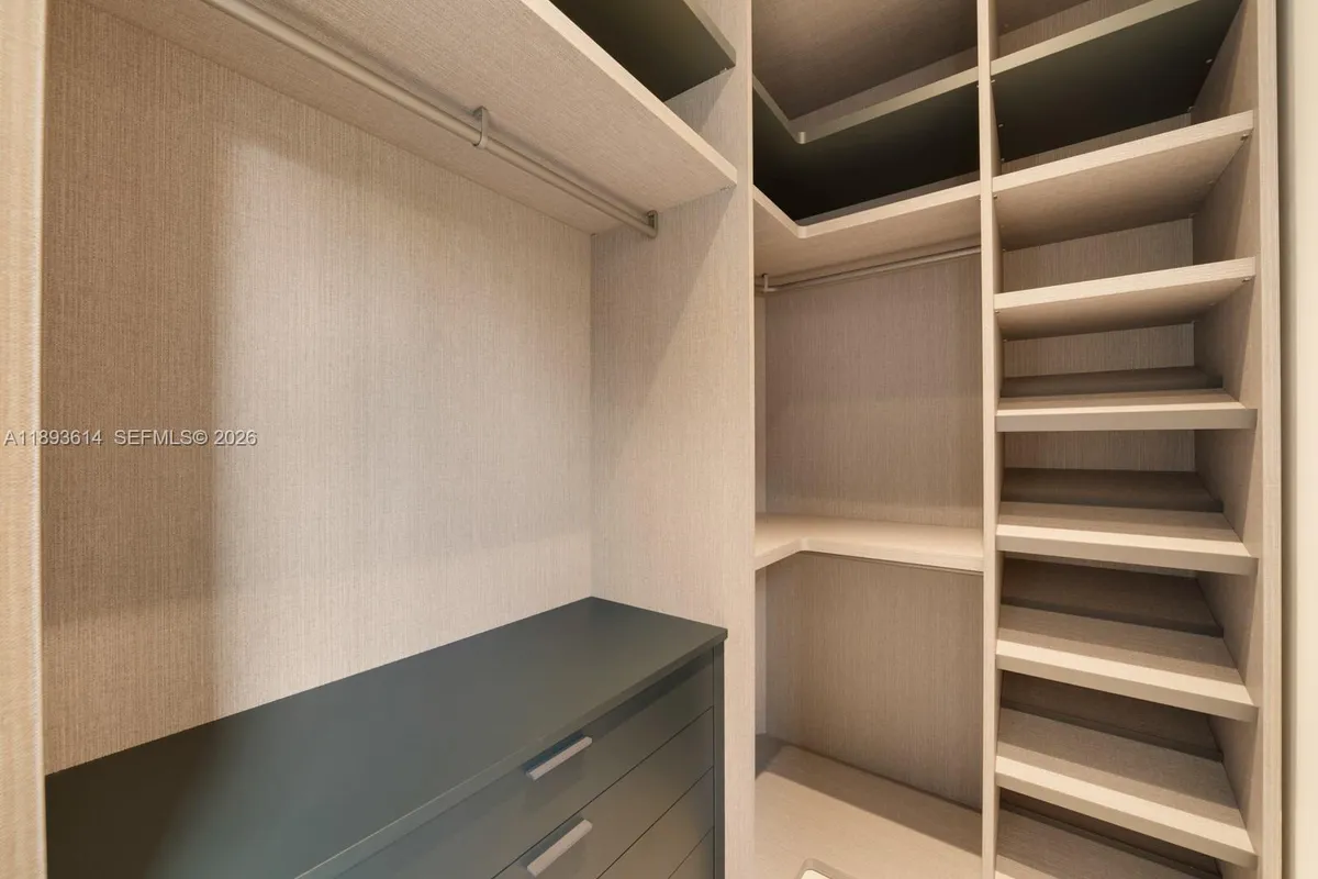 9900 SW 125th Ave, Miami FL 33186