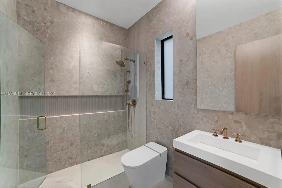 9900 SW 125th Ave, Miami FL 33186