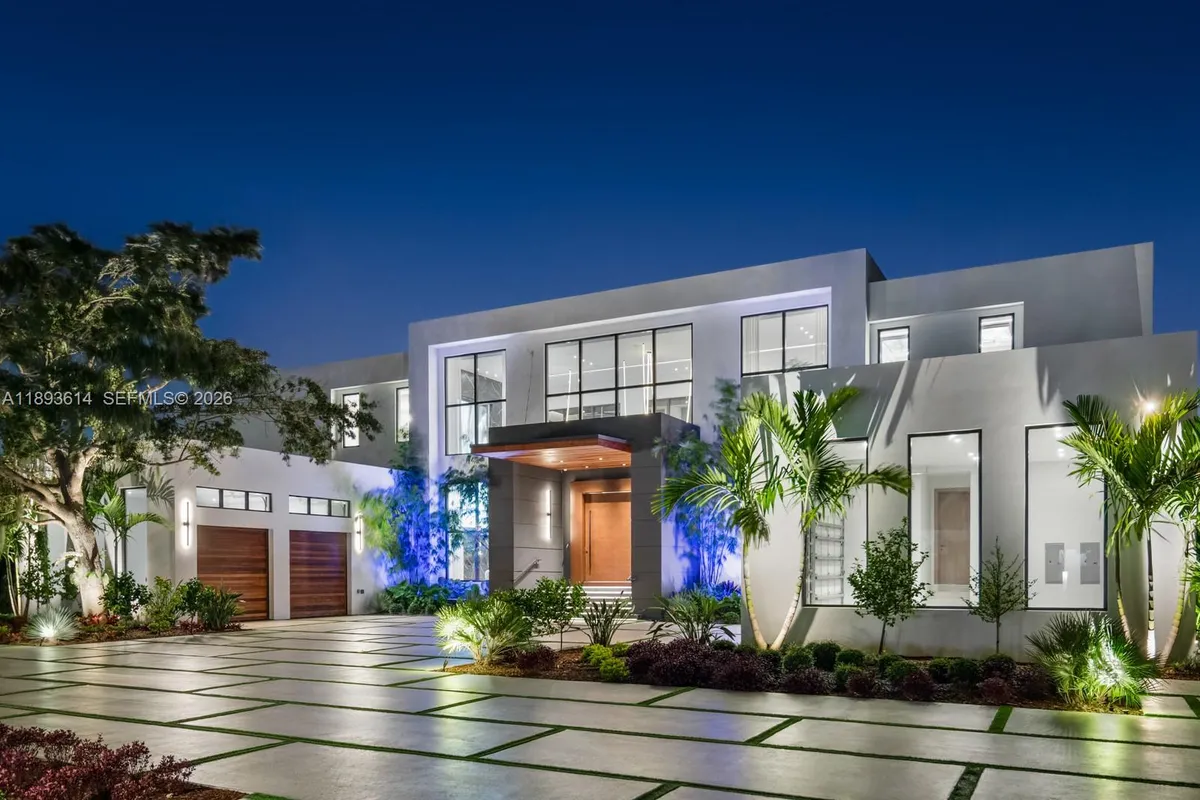 9900 SW 125th Ave, Miami FL 33186