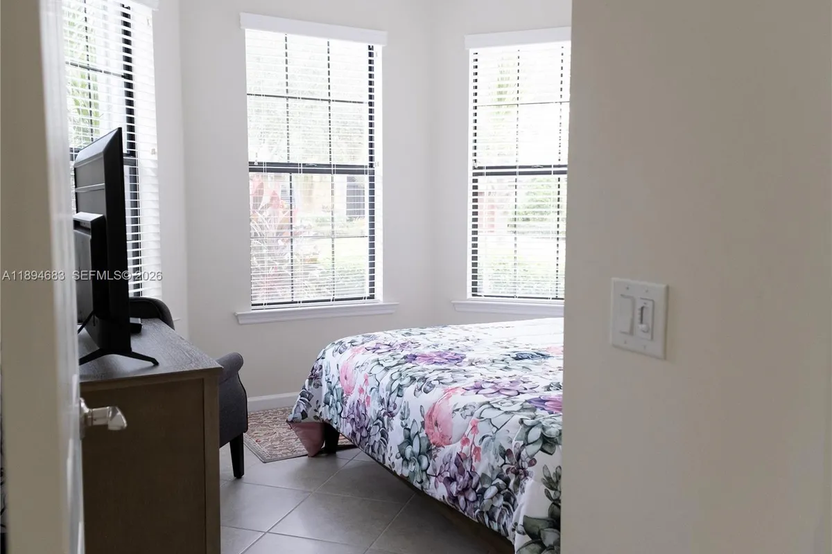 6268 Victory Dr, Ave Maria FL 34142