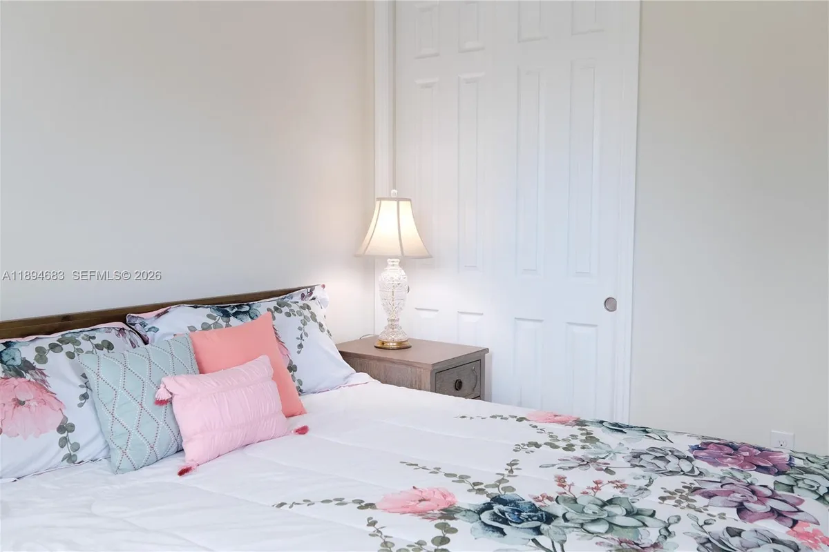 6268 Victory Dr, Ave Maria FL 34142