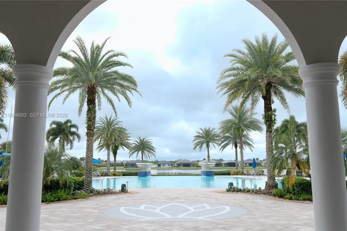 6268 Victory Dr, Ave Maria FL 34142