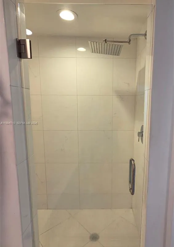 55 SE 6th St # 4004, Miami FL 33131