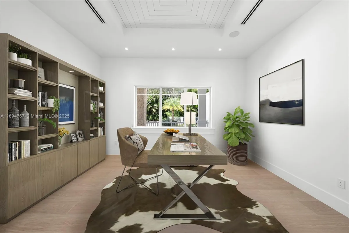 7900 SW 118th St, Pinecrest FL 33156