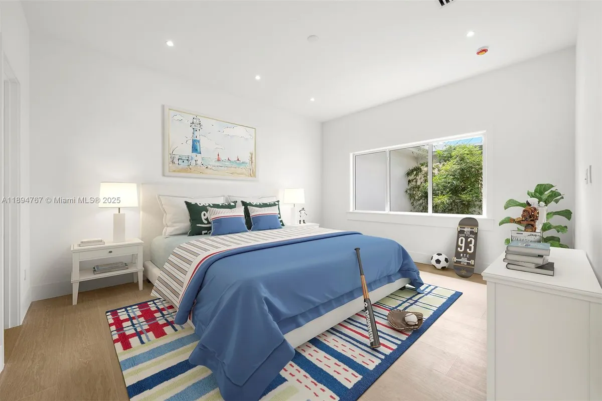 7900 SW 118th St, Pinecrest FL 33156