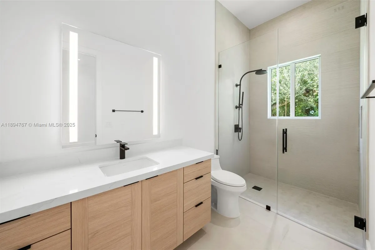 7900 SW 118th St, Pinecrest FL 33156