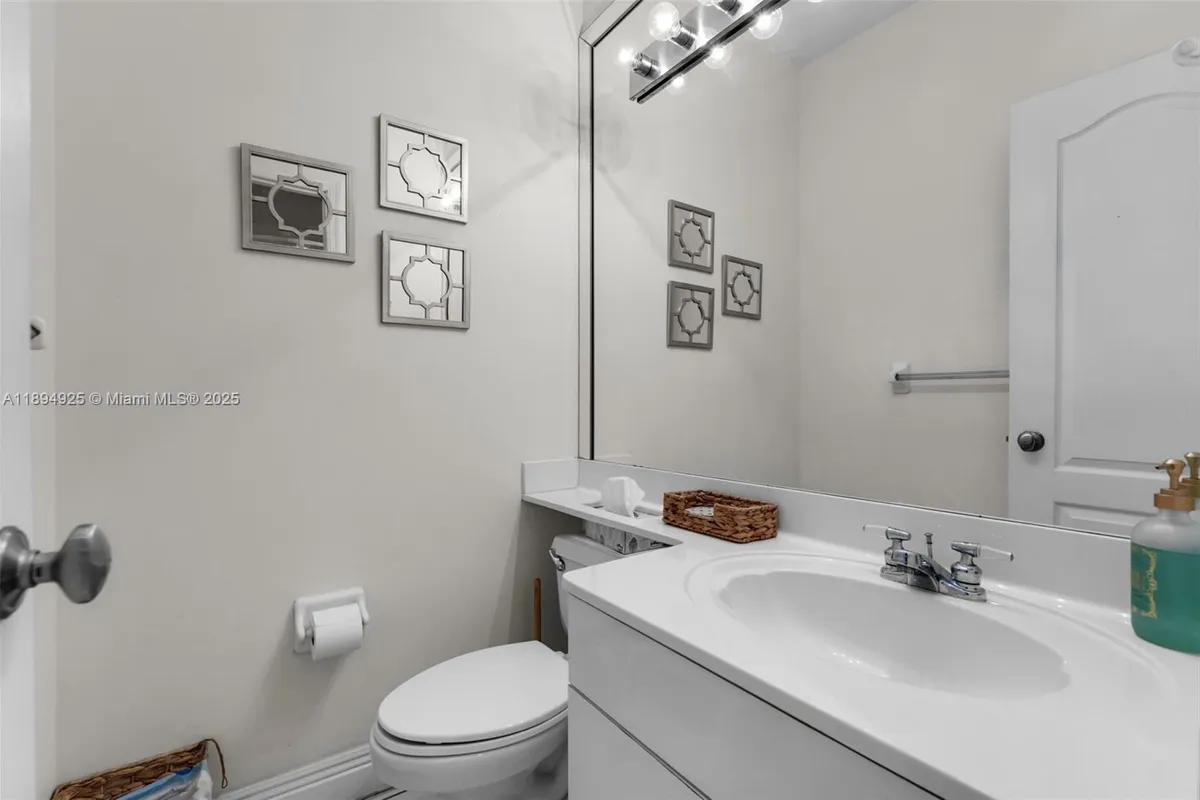 12019 SW 77th Ter, Miami FL 33183