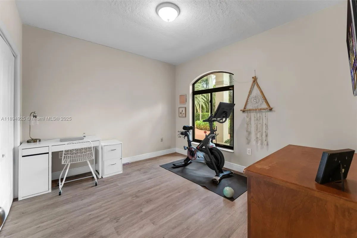 12019 SW 77th Ter, Miami FL 33183