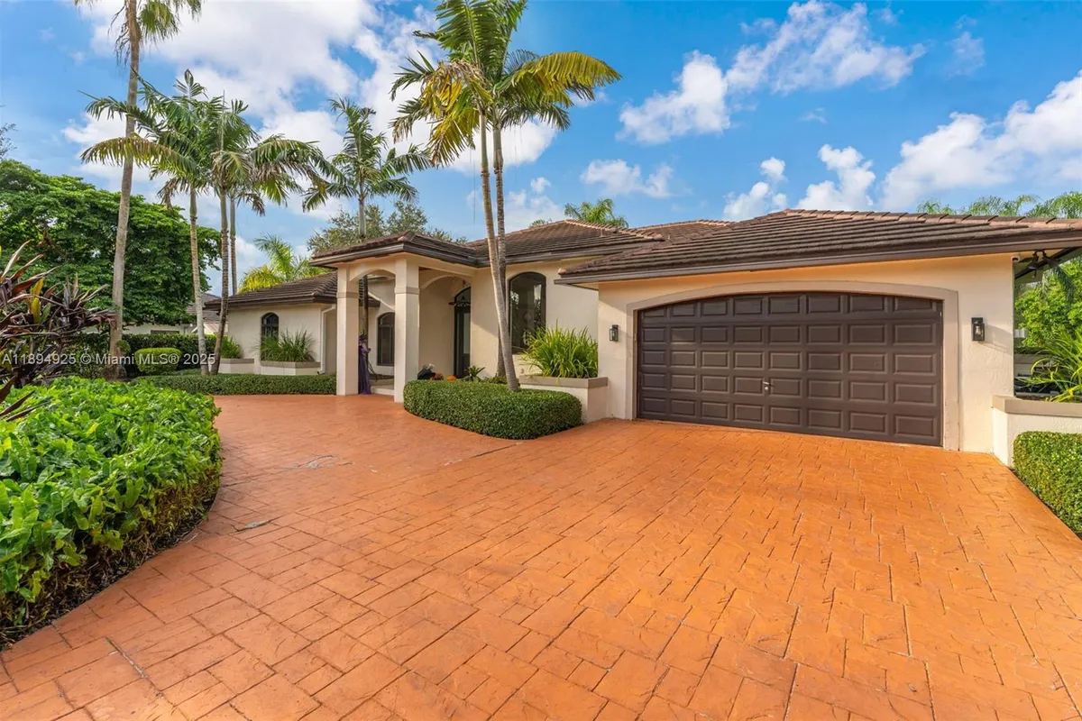 12019 SW 77th Ter, Miami FL 33183