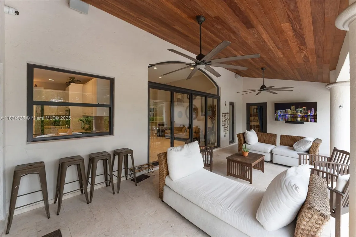 12019 SW 77th Ter, Miami FL 33183