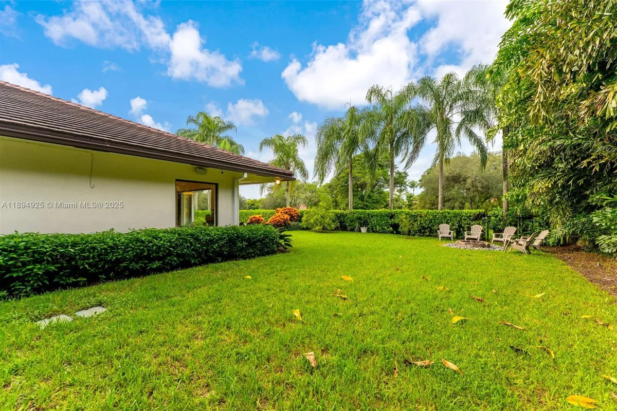 12019 SW 77th Ter, Miami FL 33183