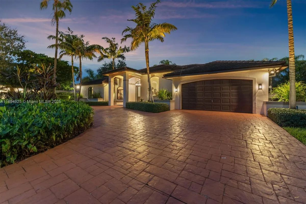 12019 SW 77th Ter, Miami FL 33183