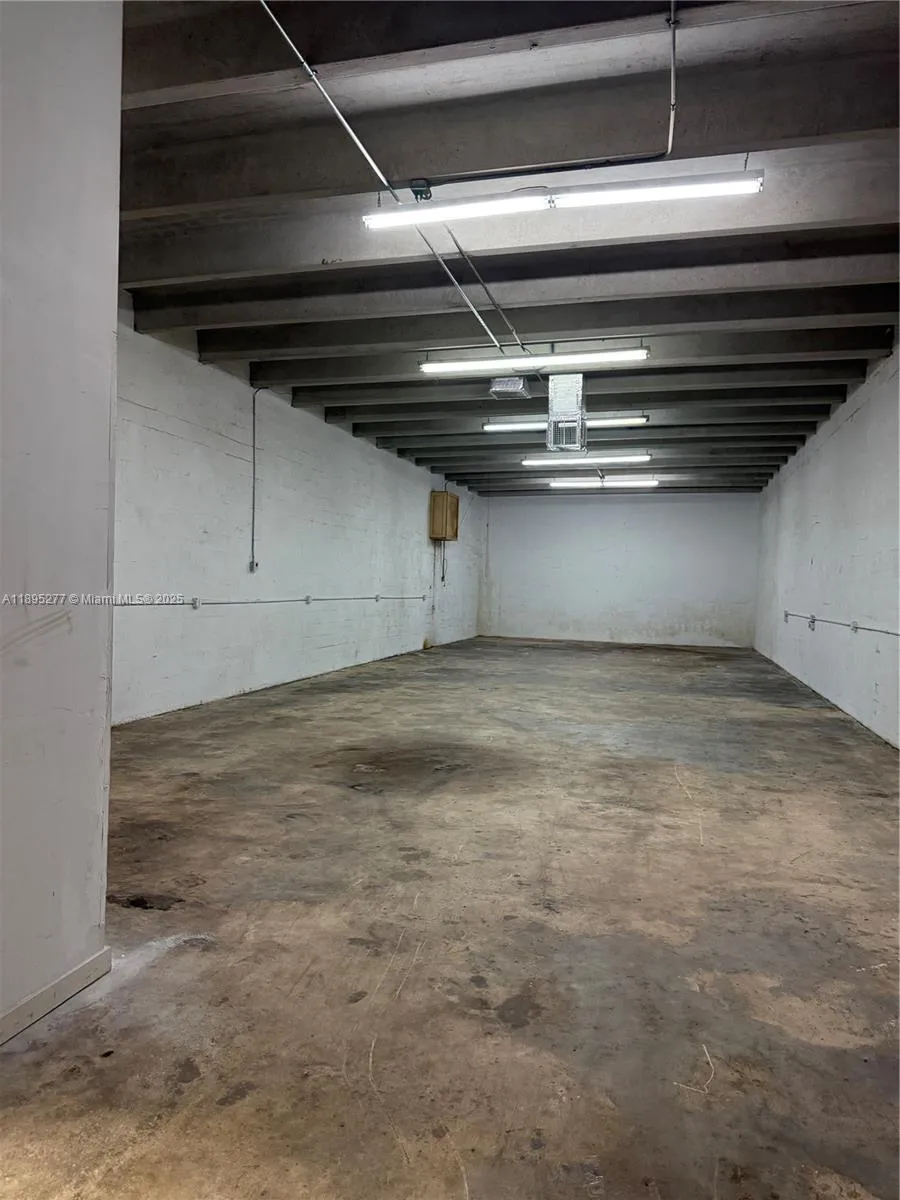 1870 NW 21 TERRACE, Miami FL 33142