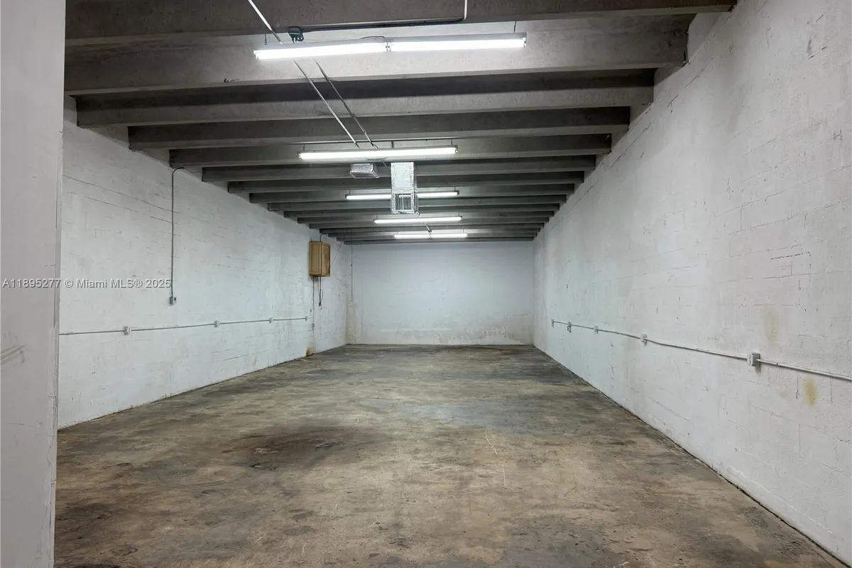 1870 NW 21 TERRACE, Miami FL 33142