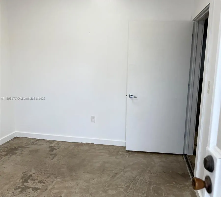 1870 NW 21 TERRACE, Miami FL 33142