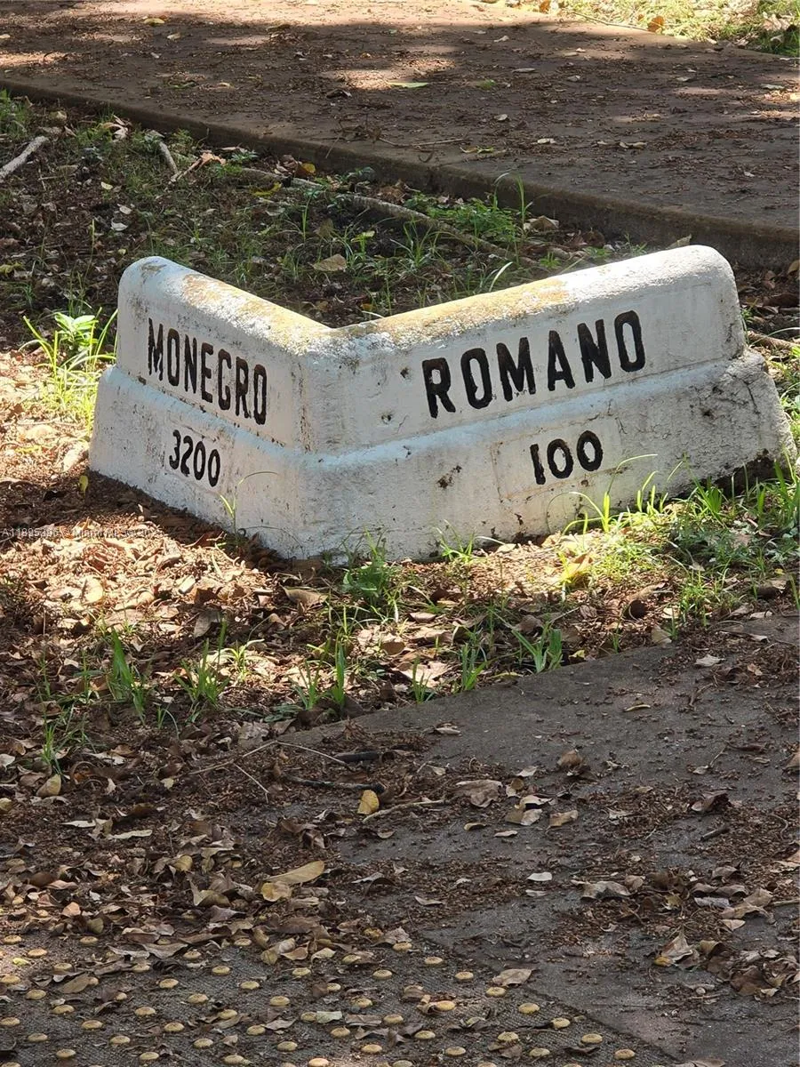 103 Romano Ave, Coral Gables FL 33134